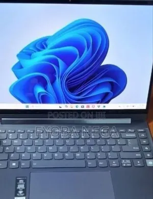 New Laptop Lenovo Yoga 9i 16GB Intel Core i7 SSD 1T
