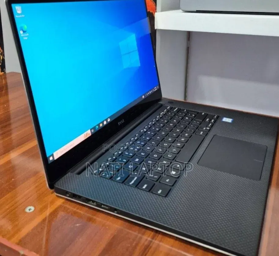 New Laptop Dell XPS 15 16GB Intel Core i7 SSD 512GB