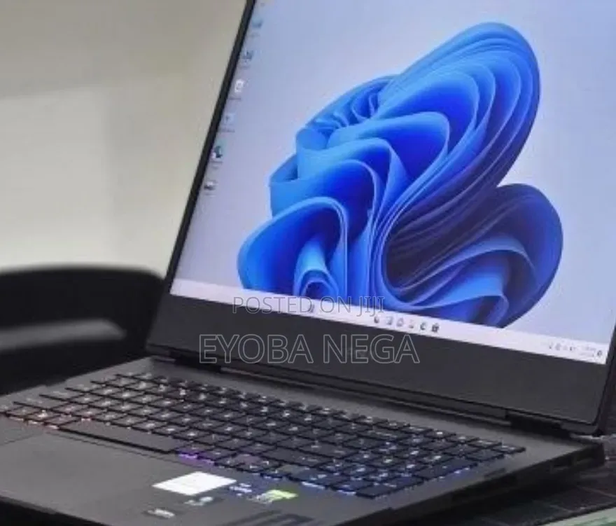 New Laptop HP Omen 16 16GB Intel Core i7 SSD 512GB