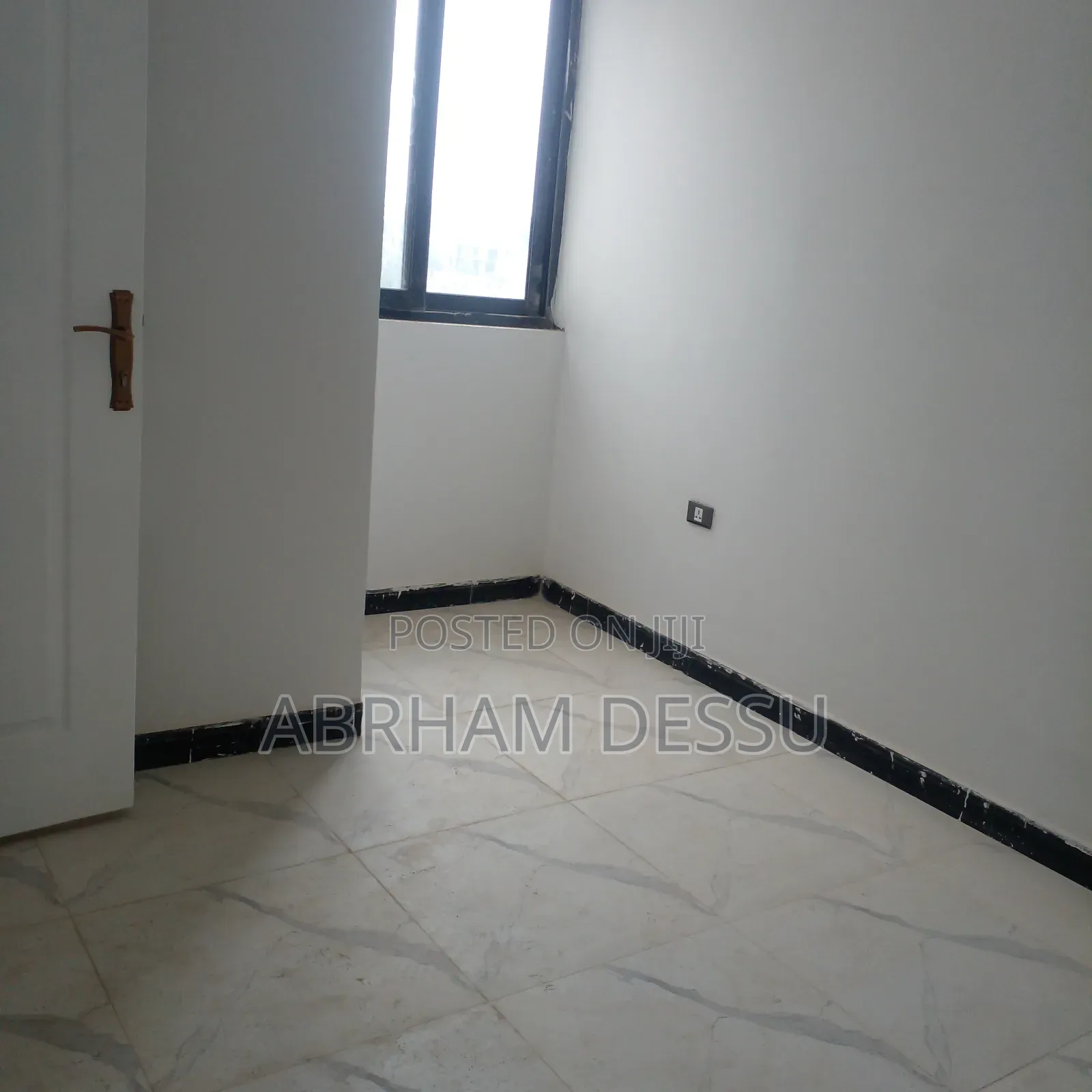 Furnished 3bdrm Apartment in Gullele for sale