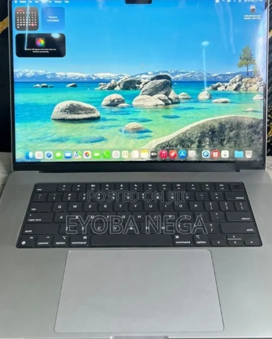 New Laptop Apple MacBook Pro 2021 M1 16GB Apple M1 Pro SSD 512GB