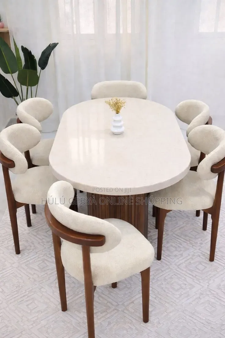 Baro Homes: Luxury Dining Table Sets