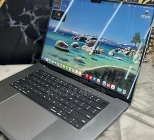 New Laptop Apple MacBook Pro 2021 M1 32GB Apple M1 Pro SSD 512GB