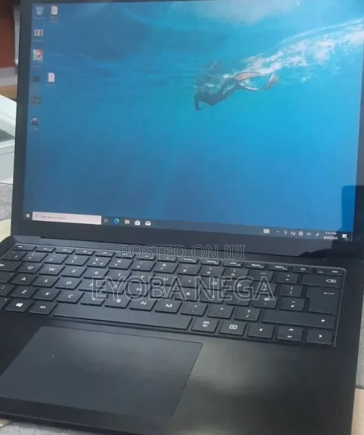 New Laptop Microsoft Surface Laptop 4 16GB Intel Core i7 SSD 512GB