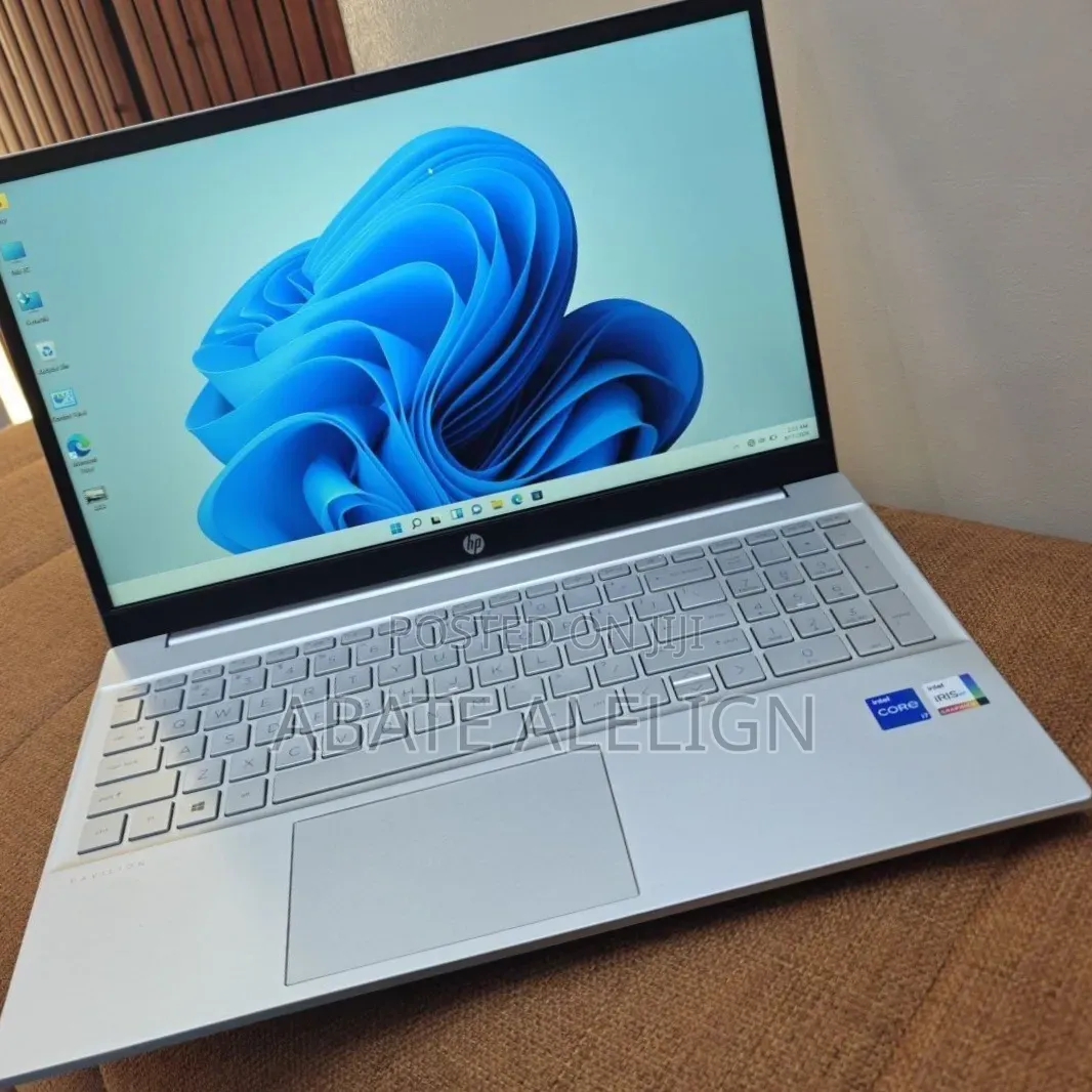 New Laptop HP Pavilion 15 16GB Intel Core i7 SSD 512GB