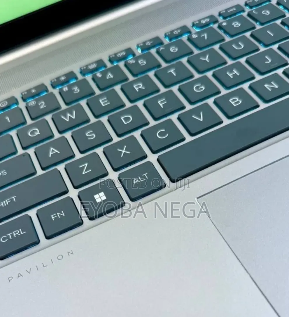 New Laptop HP Pavilion 15 16GB Intel Core i5 SSD 1T