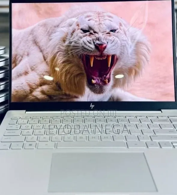 New Laptop HP Pavilion 14 16GB Intel Core i5 SSD 1T
