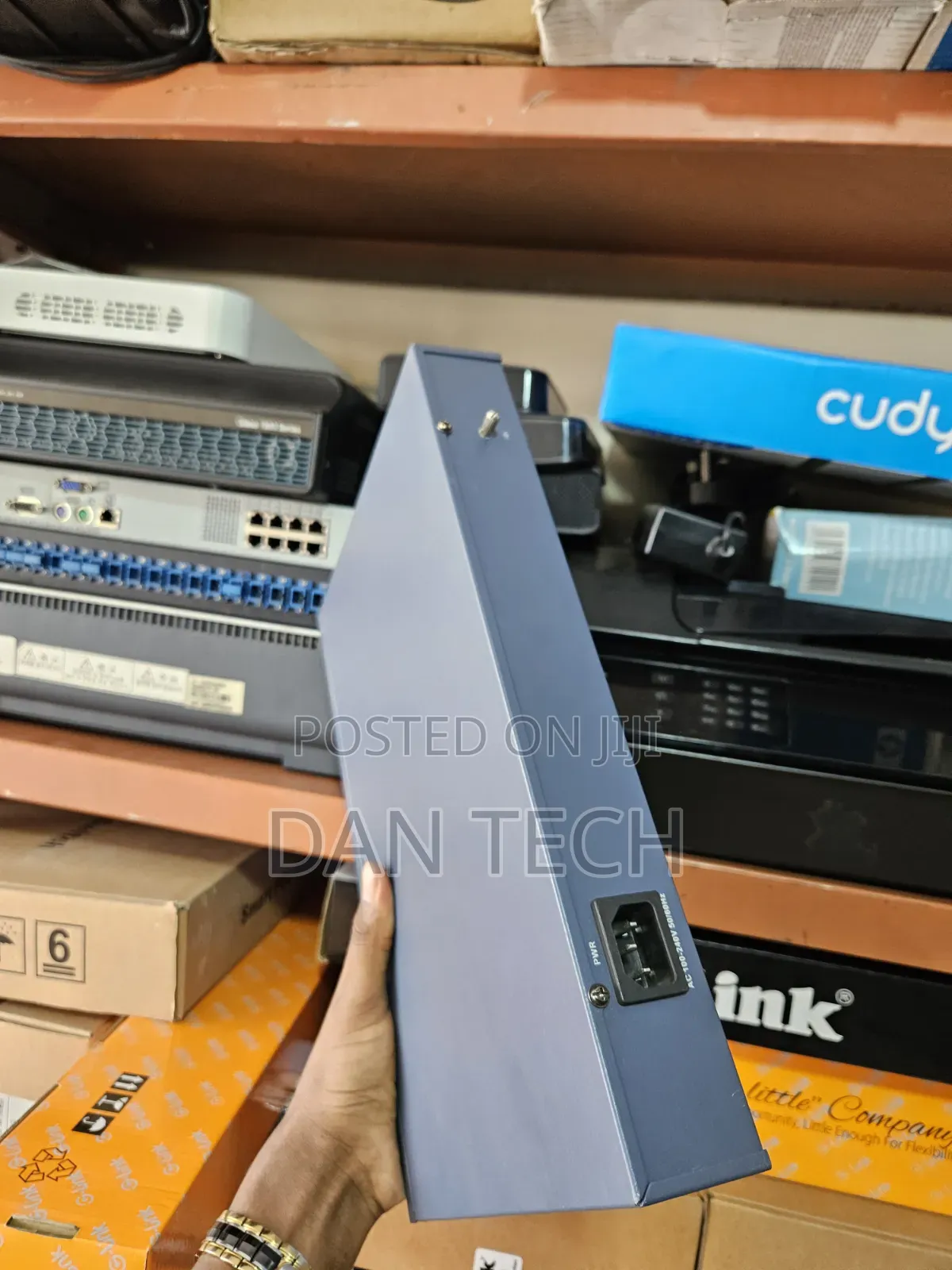 Hikvision 24 Port PoE Switch