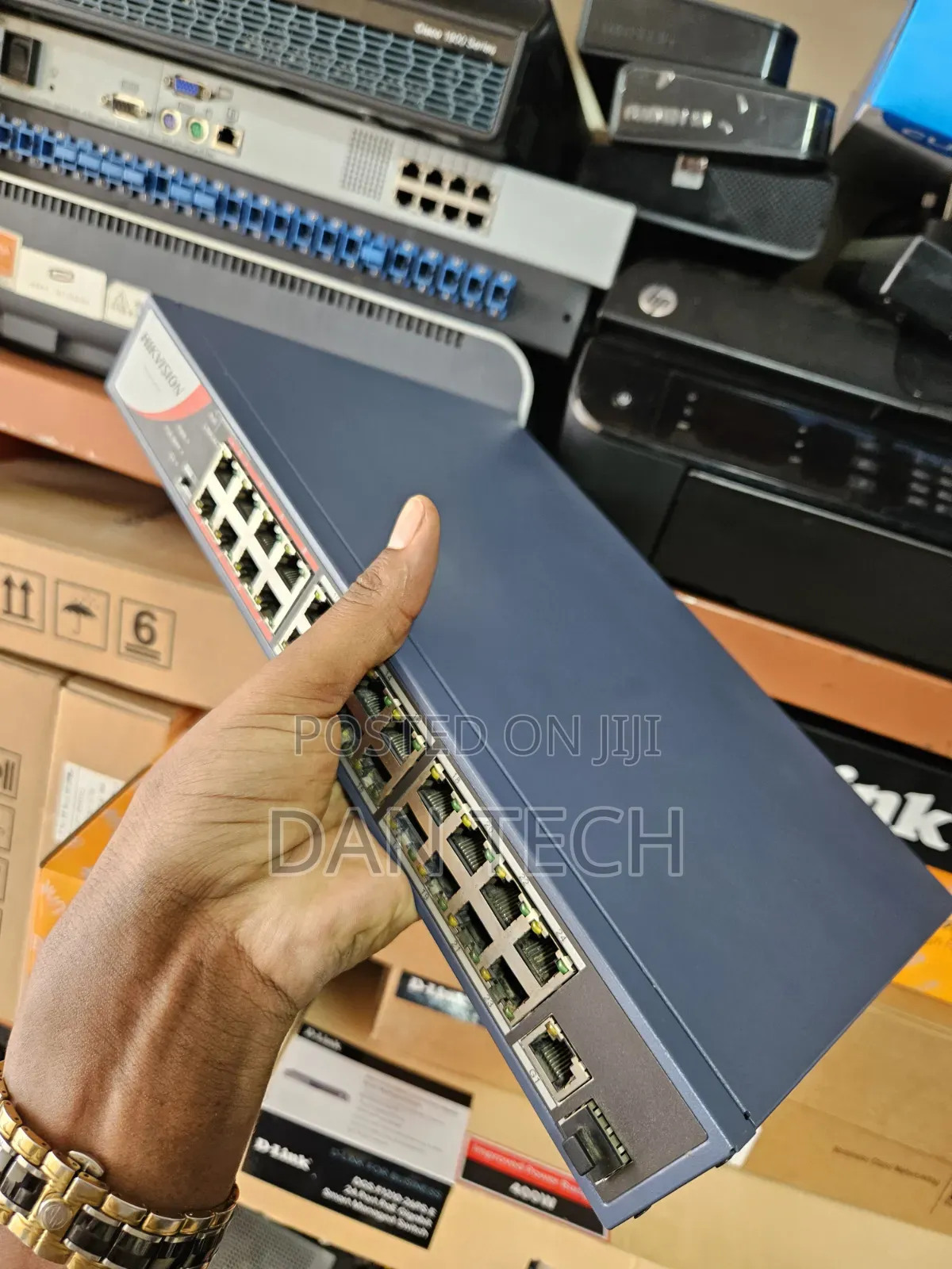 Hikvision 24 Port PoE Switch