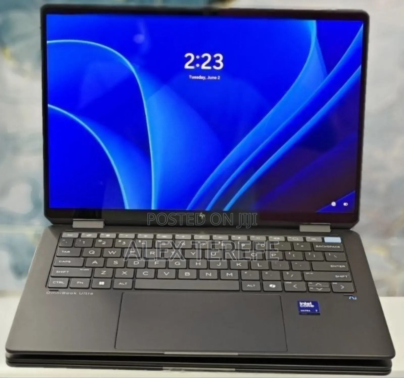 New Laptop HP OmniBook Ultra Flip 14" 16GB Intel Core Ultra 7 SSD 1T