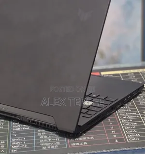 New Laptop Asus TUF Gaming A15 16GB Intel Core i7 SSD 512GB