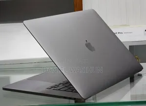 New Laptop Apple MacBook Pro 2019 64GB Intel Core i9 SSD 1T