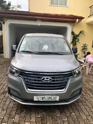 Hyundai H1 2020 Silver