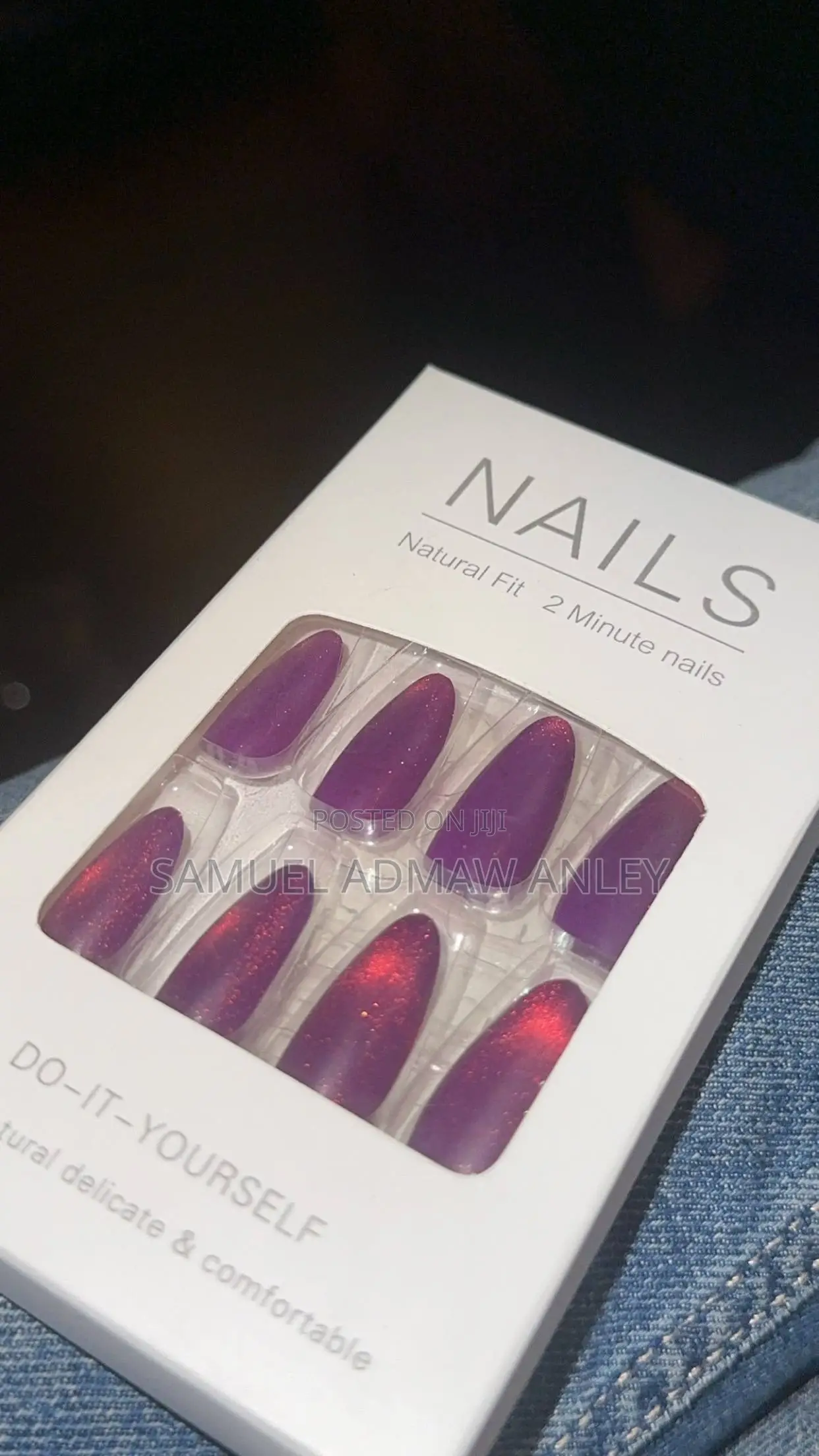 Omu Nails.