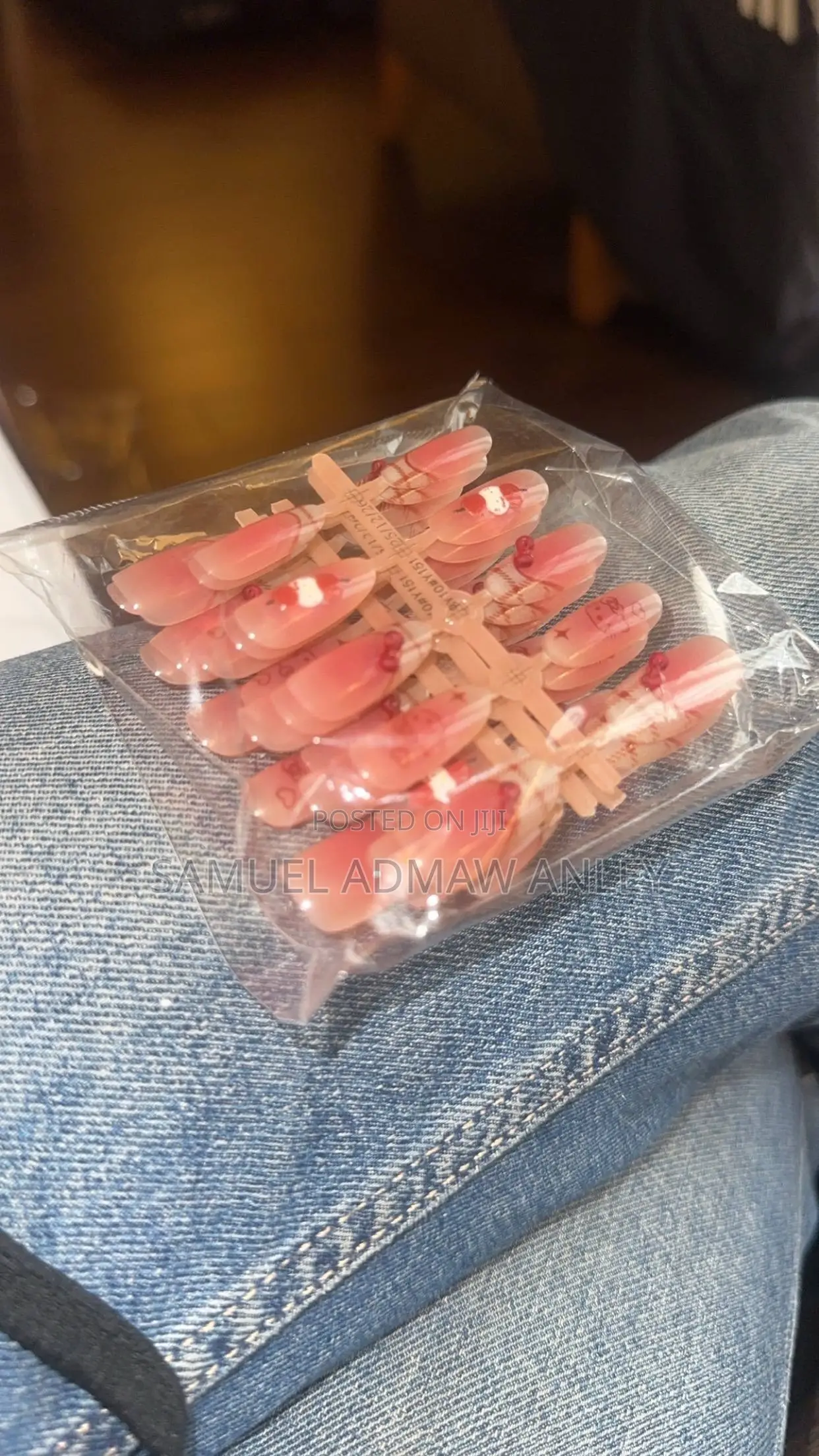 Omu Nails.