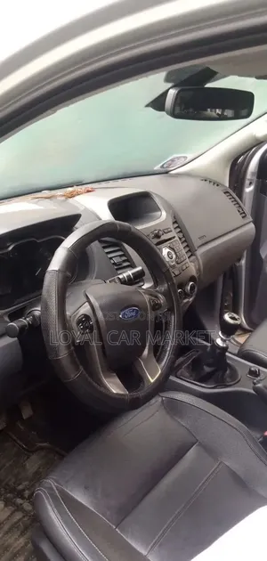 Ford Ranger Wildtrak 2012 Gray