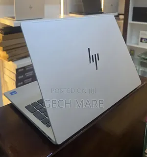 New Laptop HP Omen 17t 16GB Intel Core i9 SSD 1T