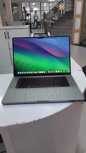 New Laptop Apple MacBook Pro 2021 M1 Max 32GB Apple M1 Max SSD 1T