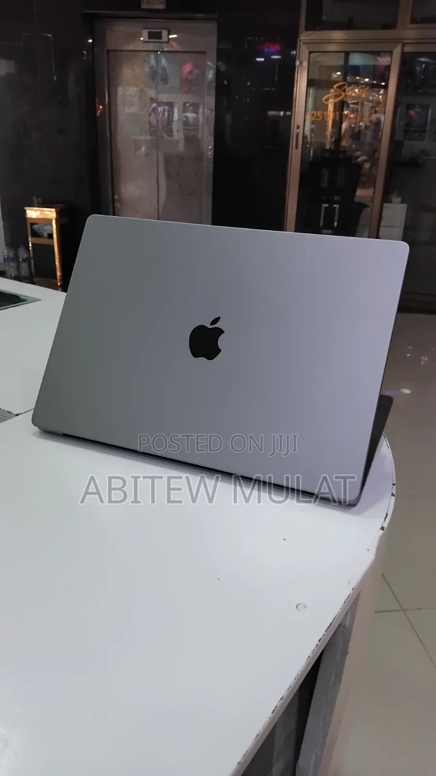 New Laptop Apple MacBook Pro 2021 M1 Max 32GB Apple M1 Max SSD 1T