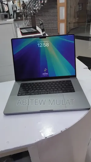 New Laptop Apple MacBook Pro 2021 M1 Max 32GB Apple M1 Max SSD 1T