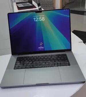 New Laptop Apple MacBook Pro 2021 M1 Max 32GB Apple M1 Max SSD 1T