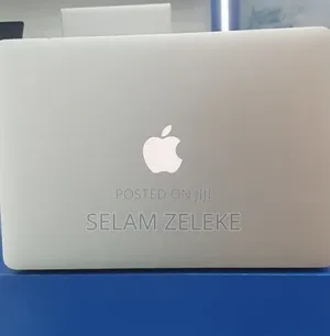 New Laptop Apple MacBook Air 2017 8GB Intel Core i7 SSD 128GB