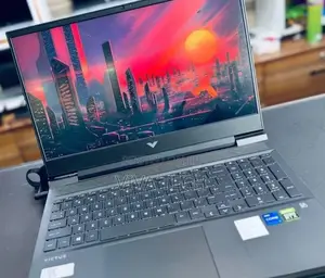 New Laptop HP Victus 16 16GB Intel Core i7 SSD 512GB