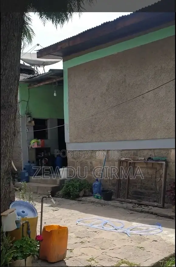 3bdrm House in Nifas Silk-Lafto for sale