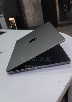 New Laptop Apple MacBook Pro 2021 M1 Max 32GB Apple M1 Max SSD 1T