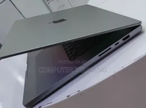 New Laptop Apple MacBook Pro 2021 M1 64GB Apple M1 Max SSD 512GB