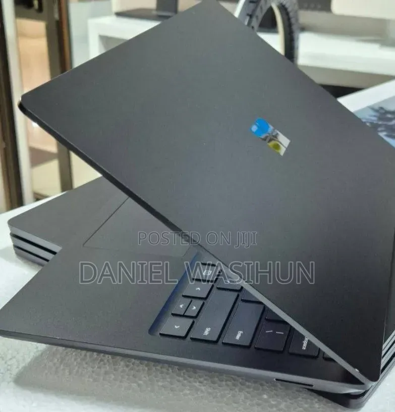 New Laptop Microsoft Surface 3 16GB Intel Core i5 SSD 256GB