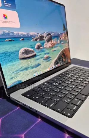 New Laptop Apple MacBook Pro 2024 M4 16GB Apple M4 Pro SSD 512GB