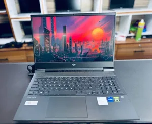 New Laptop HP Victus 16 16GB Intel Core i7 SSD 512GB