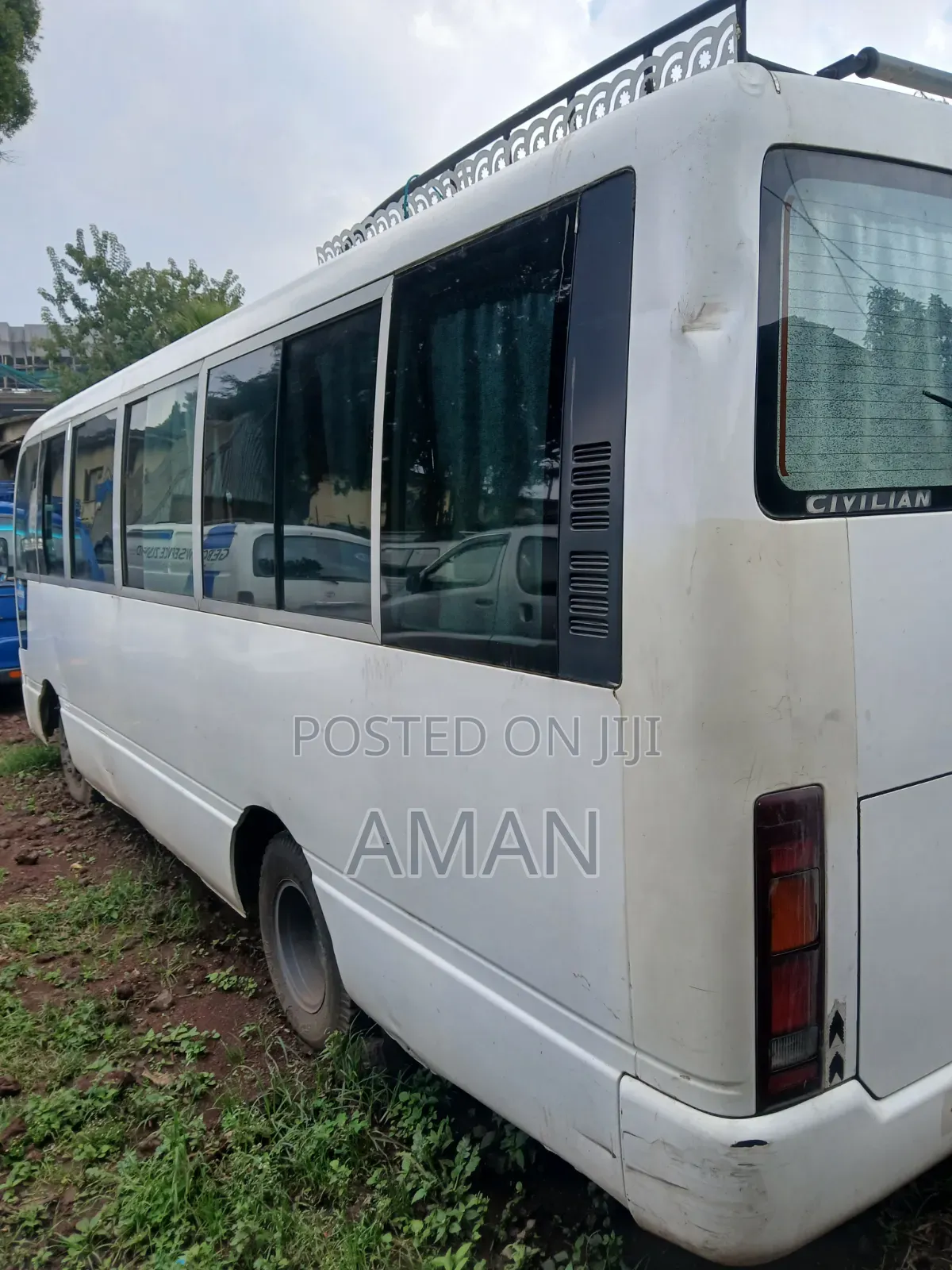 Nissan Civilian 2004 White