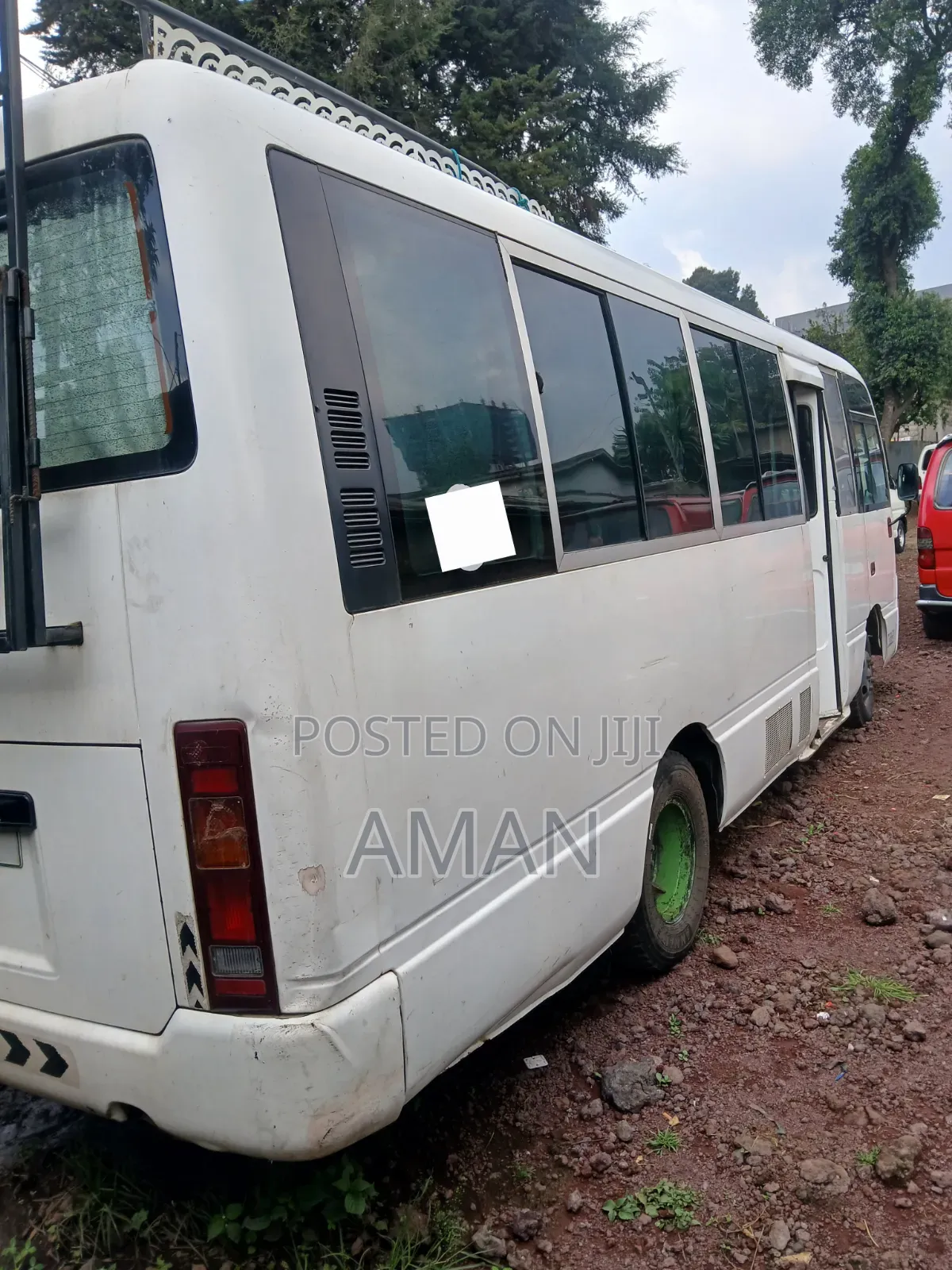 Nissan Civilian 2004 White