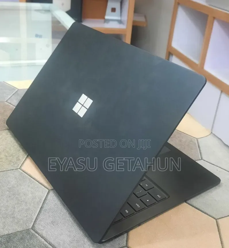 New Laptop Microsoft Surface Laptop 4 16GB Intel Core i7 SSD 512GB
