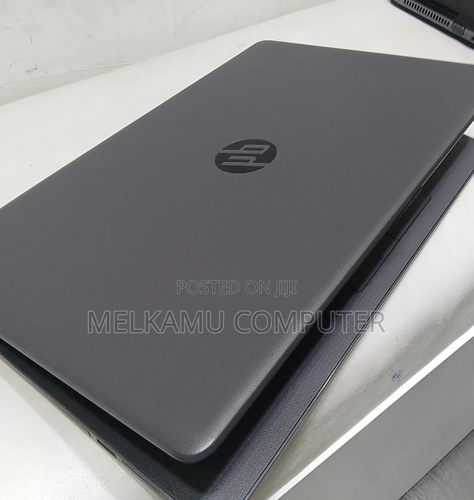 New Laptop HP Stream Notebook 8GB Intel Core i7 HDD 1T