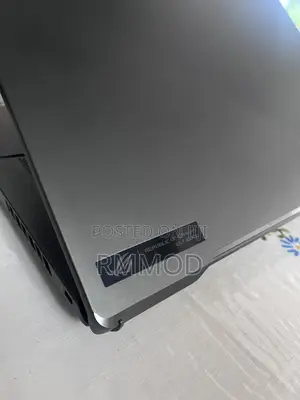 Laptop Asus ROG Zephyrus G16 16GB Intel Core i7 SSD 512GB