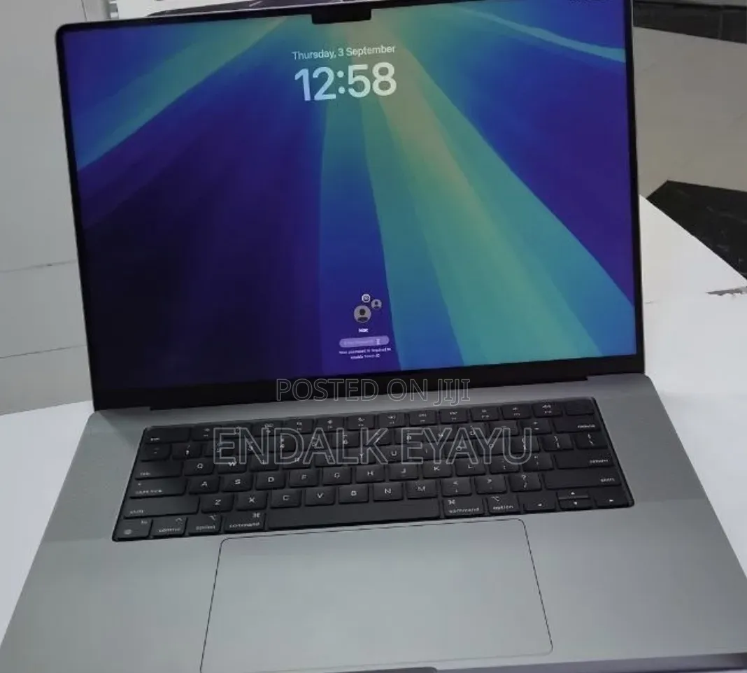 New Laptop Apple MacBook Pro 2021 M1 Max 32GB Apple M1 Max SSD 1T