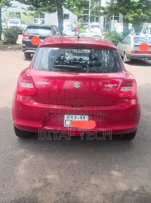 Suzuki Swift 2022 Red