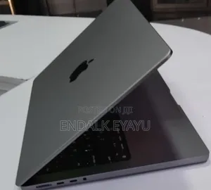 New Laptop Apple MacBook Pro 2021 M1 32GB Apple M1 Pro SSD 512GB