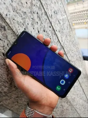 Samsung Galaxy M13 128 GB Red