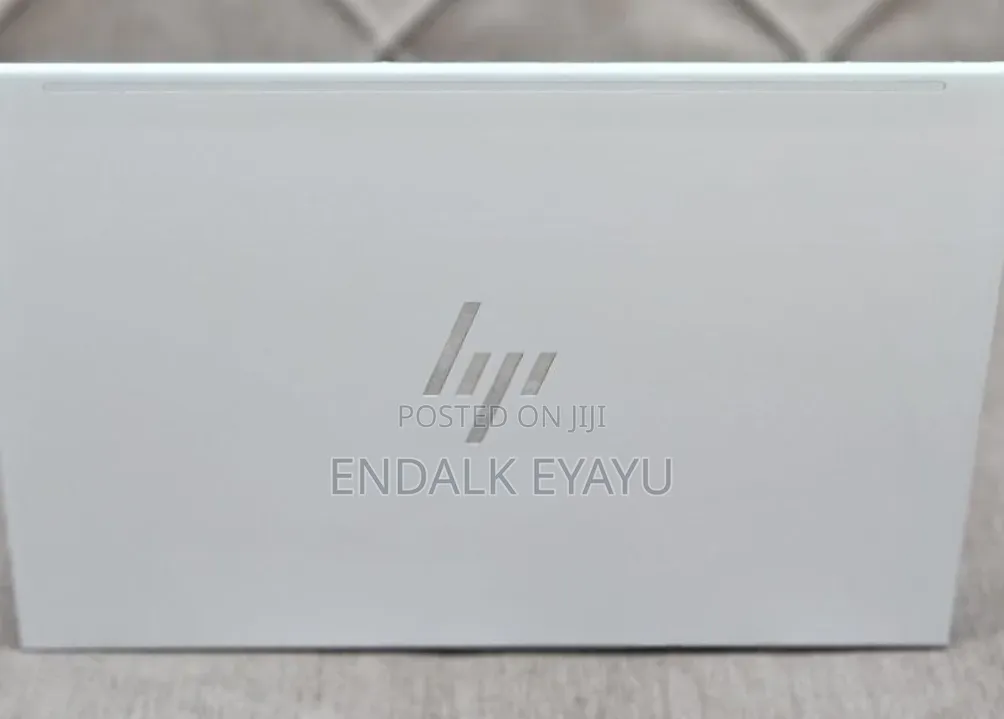 New Laptop HP EliteBook 830 G9 16GB Intel Core i5 SSD 512GB