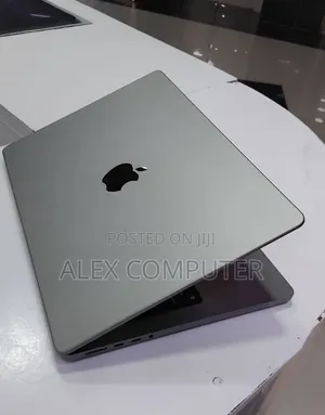 New Laptop Apple MacBook Pro 2021 M1 32GB Apple M1 Pro SSD 512GB