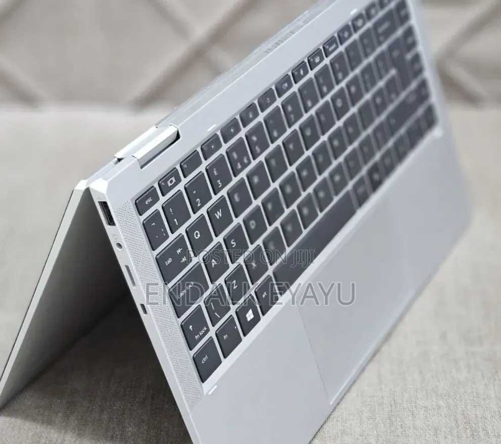 New Laptop HP EliteBook 1040 G8 32GB Intel Core i7 SSD 512GB