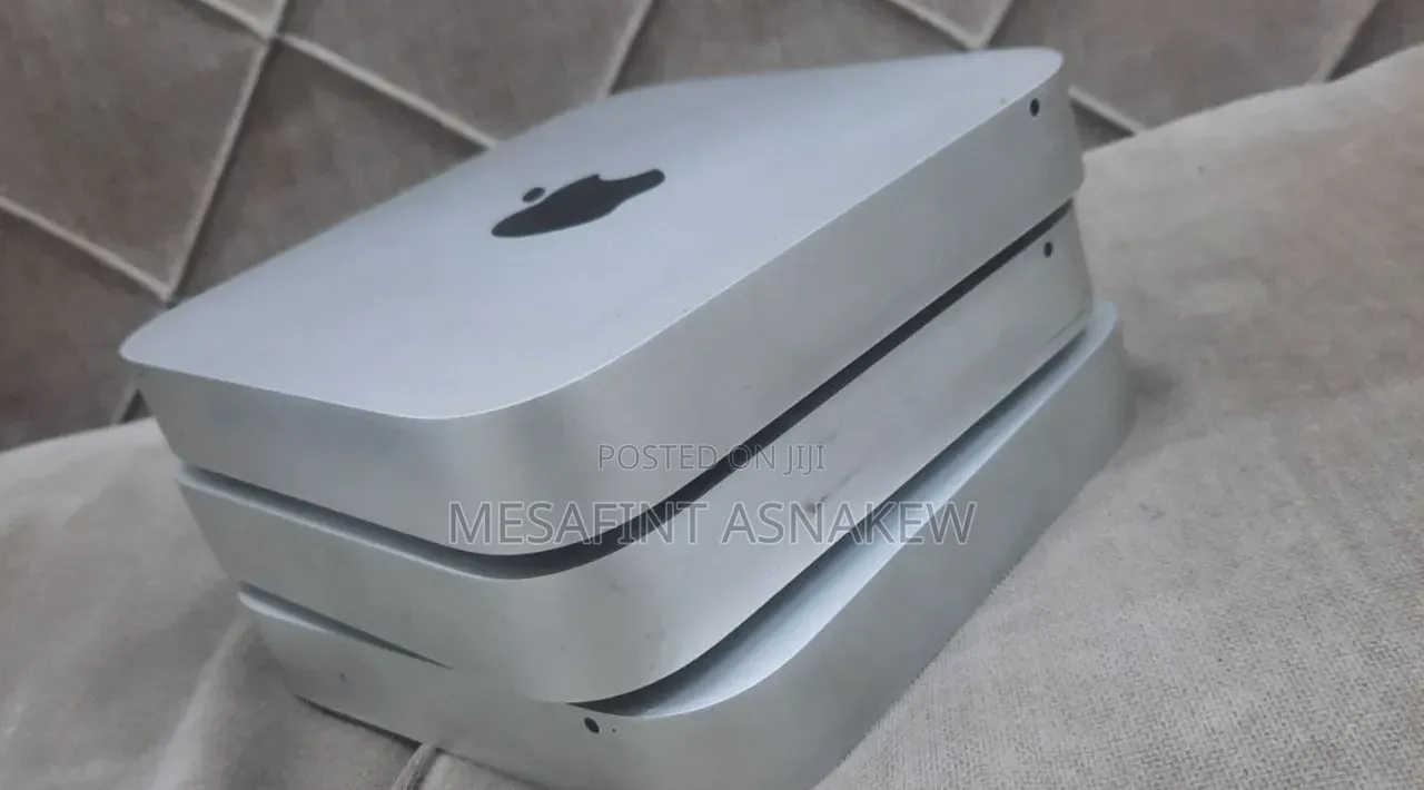 New Laptop Apple MacBook 2012 16GB Apple M4 Max SSD 500GB