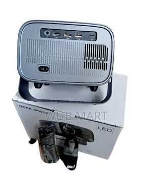 Geek Space Smart Projector 4k ስማርት ፕሮጀክተር ከሪሲቨር ጋር የሚገናኝ