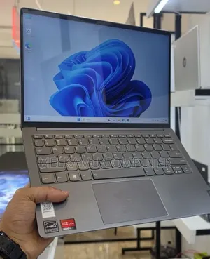 New Laptop Lenovo IdeaPad U400 16GB AMD Ryzen 7 SSD 512GB