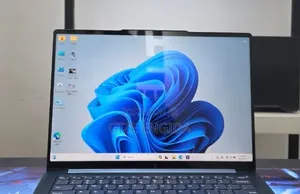 New Laptop Lenovo Yoga 7i 16GB AMD Ryzen 7 SSD 512GB