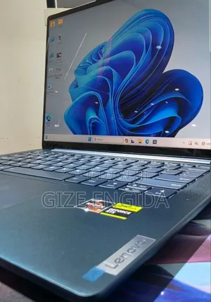New Laptop Lenovo Yoga 7i 16GB AMD Ryzen 7 SSD 512GB